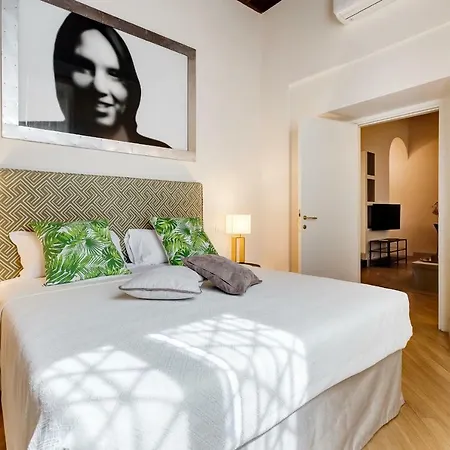 Trevi Chic House