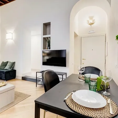 Διαμέρισμα Trevi Chic House *