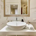 Daire Trevi Chic House