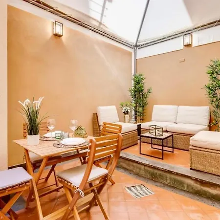 Daire Trevi Chic House *