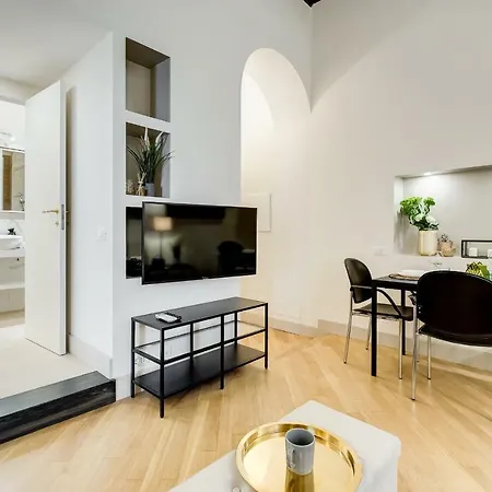 Trevi Chic House