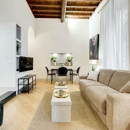 Daire Trevi Chic House
